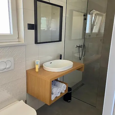 بيت ضيافة Portum زادار