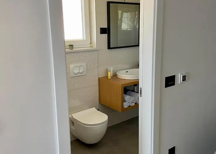 Gostinjska kuća Portum 3*